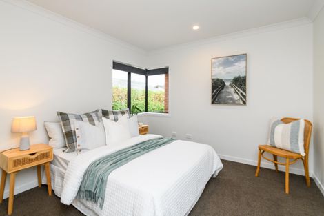 Photo of property in 702 Pioneer Highway, Takaro, Palmerston North, 4412