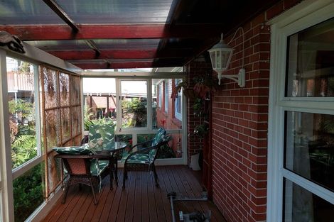 Photo of property in 73 Tiraumea Drive, Pakuranga, Auckland, 2010