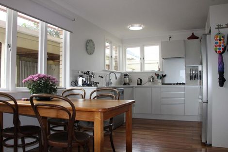 Photo of property in 24 Shakespeare Street, Te Aroha, 3320