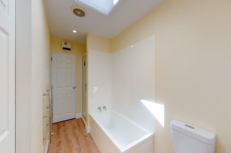 Photo of property in 16g Hobson Street, Thorndon, Wellington, 6011