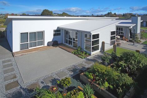 Photo of property in 15 Koi Crescent, Mapua, 7005