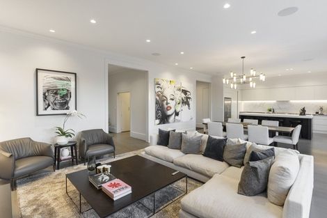 Photo of property in 21 Woodford Road, Mount Eden, Auckland, 1024