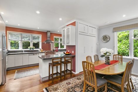 Photo of property in 64a Simla Crescent, Khandallah, Wellington, 6035