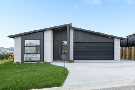 Photo of property in 4 Hera Lane, Pyes Pa, Tauranga, 3112