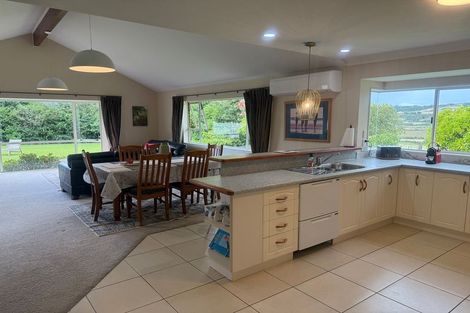 Photo of property in 38 Henson Road, Whitford, Howick, 2571