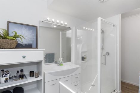 Photo of property in 14 Eyres Place, Ohauiti, Tauranga, 3112