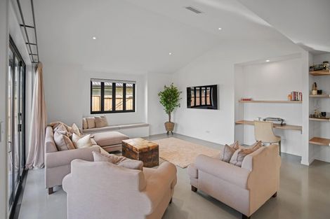 Photo of property in 10 Saint Thomas Avenue, Pyes Pa, Tauranga, 3112