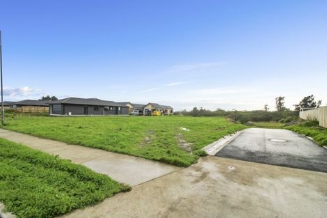 Photo of property in 26 Honeyfield Drive, Whalers Gate, New Plymouth, 4310