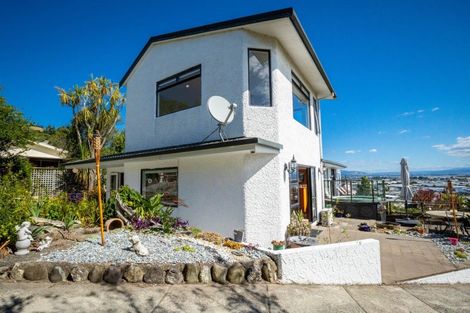 Photo of property in 51 Tosswill Road, Tahunanui, Nelson, 7011