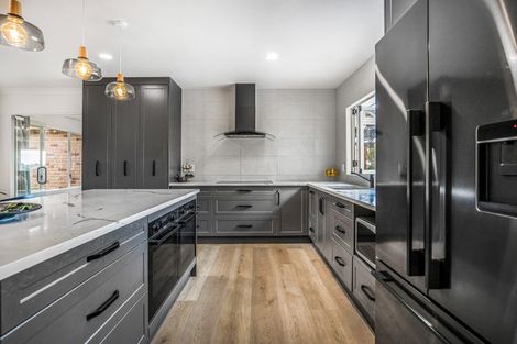 Photo of property in 6/199 Birdwood Road, Massey, Auckland, 0614