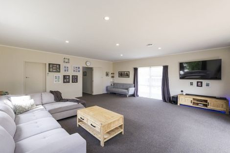 Photo of property in 12 Prince Street, Feilding, 4702