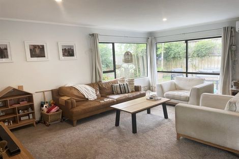 Photo of property in 1/38 Kaipatiki Road, Glenfield, Auckland, 0629