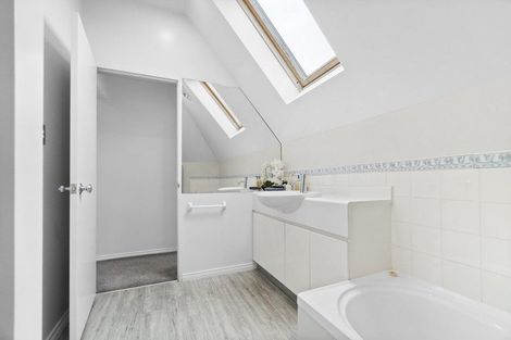 Photo of property in 95 Clyde Road, Ilam, Christchurch, 8041