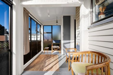 Photo of property in 44 Reid Avenue, Hawera, 4610