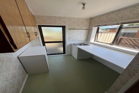 Photo of property in 2 Empire Road, Orewa, 0931