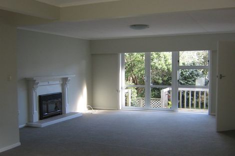 Photo of property in 48 Kahu Road, Paremata, Porirua, 5024