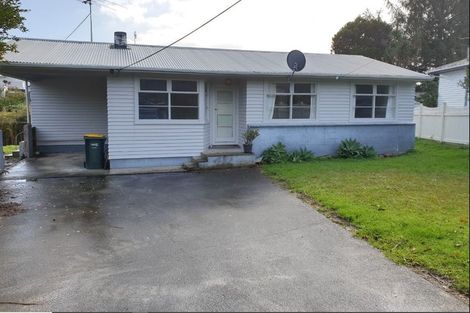 Photo of property in 24 Hinau Street, New Lynn, Auckland, 0600
