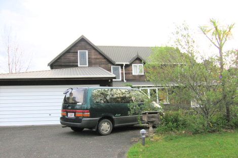 Photo of property in 69 Waipuia Place, Greenhithe, Auckland, 0632