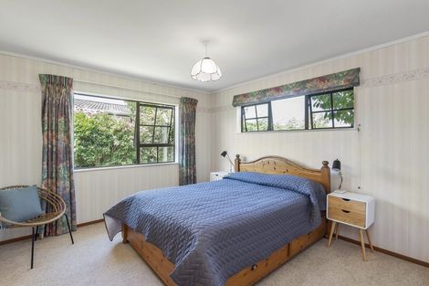 Photo of property in 14 Hastings Street, Waikanae Beach, Waikanae, 5036