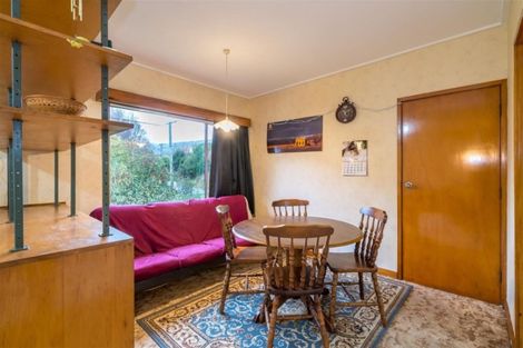 Photo of property in 30 Village Loop Road, Waipori Falls, Outram, 9073