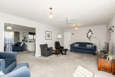 Photo of property in 1/53 Te Mata Road, Havelock North, 4130