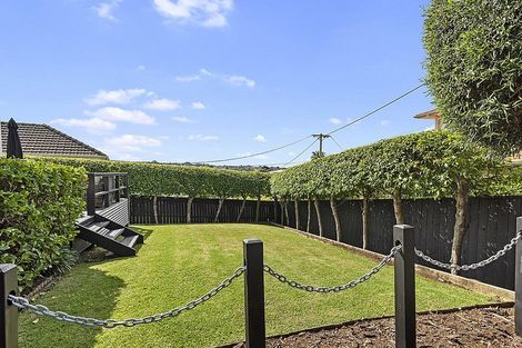 Photo of property in 89a Kowhai Road, Mairangi Bay, Auckland, 0630