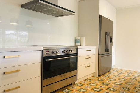 Photo of property in 1 Cooperage Avenue, Kumeu, 0810