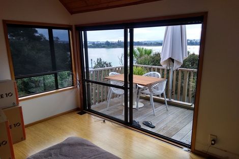 Photo of property in 2/34 Oruamo Place, Beach Haven, Auckland, 0626