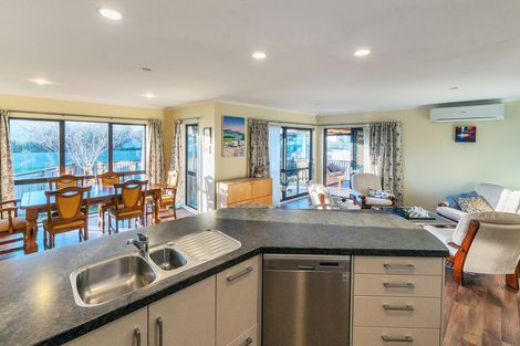 Photo of property in 1 Valley Road, Waiuku, 2123