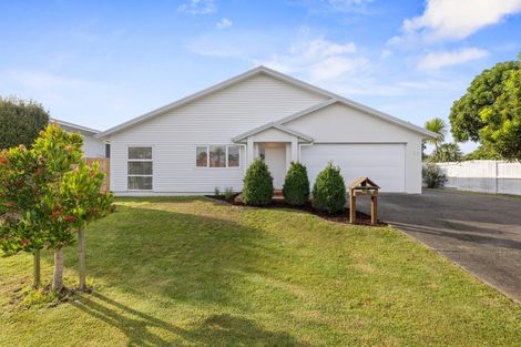 Photo of property in 85 Gravatt Road, Papamoa Beach, Papamoa, 3118