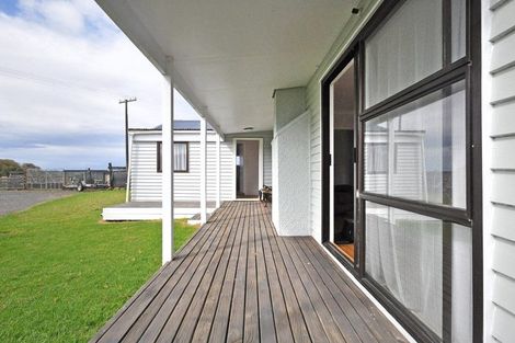 Photo of property in 143 Karioitahi Road, Waiuku, 2683