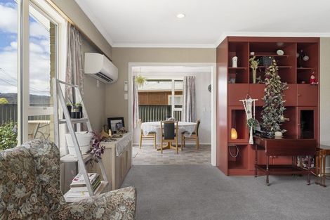 Photo of property in 23 Campbell Street, Alexandra, 9320