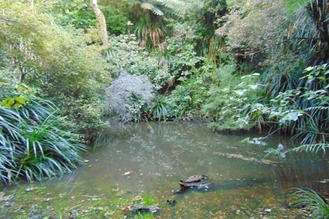 Photo of property in 118 Opanuku Road, Henderson Valley, Auckland, 0612