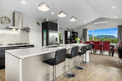 Photo of property in 26 Lacebark Drive, Kinloch, Taupo, 3377