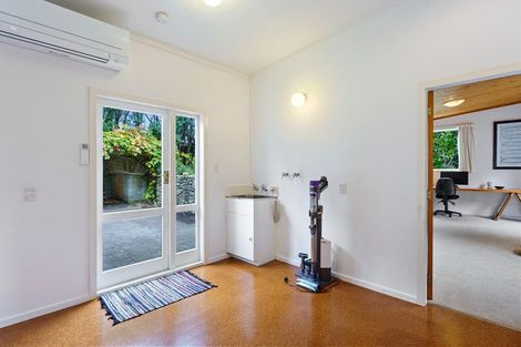 Photo of property in 321 Te Horo Beach Road, Te Horo Beach, Otaki, 5581