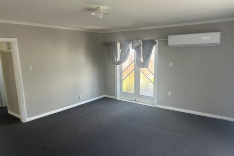 Photo of property in 54 Seddon Street, Takaro, Palmerston North, 4412