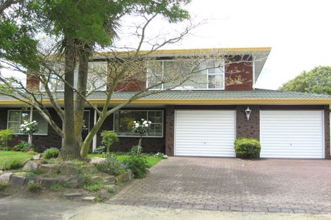 Photo of property in 16 Connemara Drive, Northwood, Christchurch, 8051