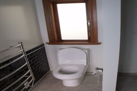 Photo of property in 27 Moffitt Street, Vogeltown, Wellington, 6021