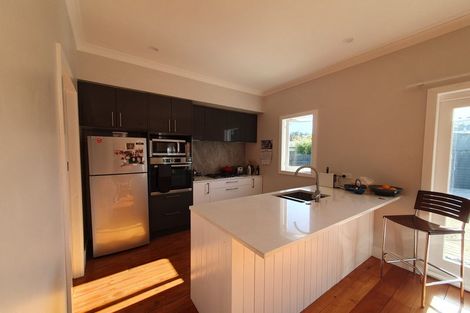 Photo of property in 4 Carnell Street, Napier South, Napier, 4110