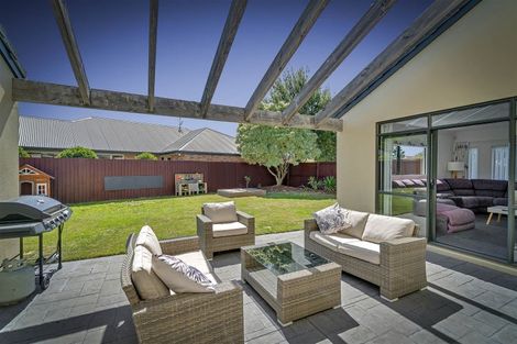 Photo of property in 65 Coolspring Way, Redwood, Christchurch, 8051