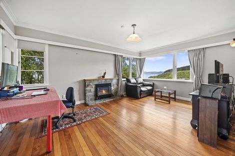 Photo of property in 84 Korokoro Road, Korokoro, Lower Hutt, 5012
