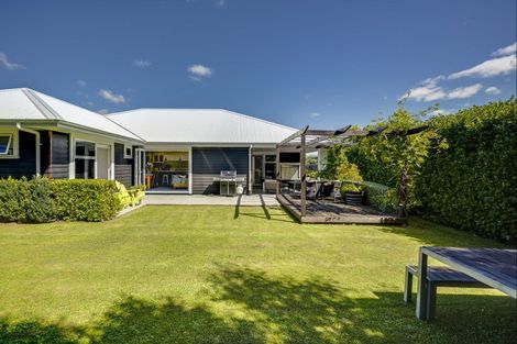 Photo of property in 11 Te Heipora Place, Havelock North, 4130