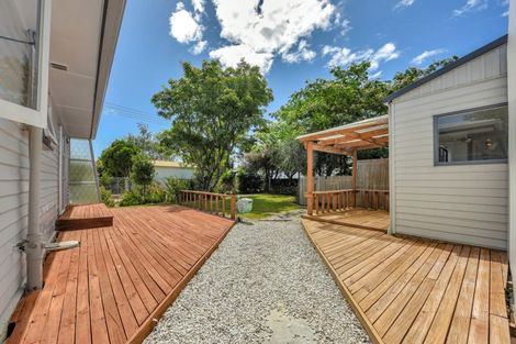 Photo of property in 11 Lemari Avenue, Stoke, Nelson, 7011