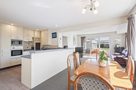 Photo of property in 53 Gardiners Road, Bishopdale, Christchurch, 8051