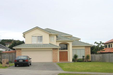 Photo of property in 19 Point View Link, East Tamaki Heights, Auckland, 2016