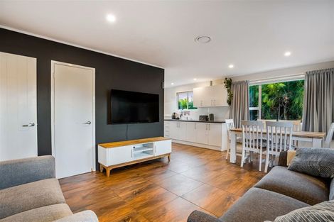 Photo of property in 1/21b Mildmay Road, Henderson, Auckland, 0610