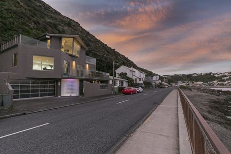 Photo of property in 110 Owhiro Bay Parade, Owhiro Bay, Wellington, 6023
