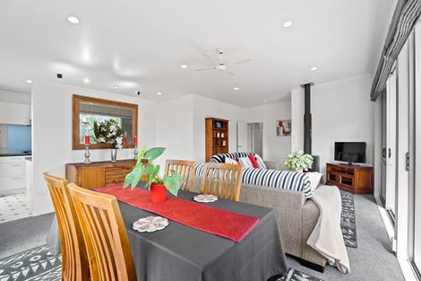 Photo of property in 25 Shoemaker Road, Waipu, 0510