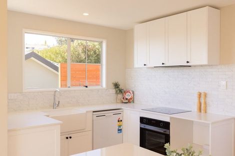 Photo of property in 21 Woodside Common, Westmorland, Christchurch, 8025