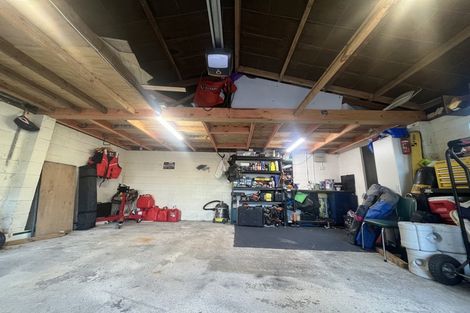 Photo of property in 55 Solomon Avenue, Redwood, Christchurch, 8051